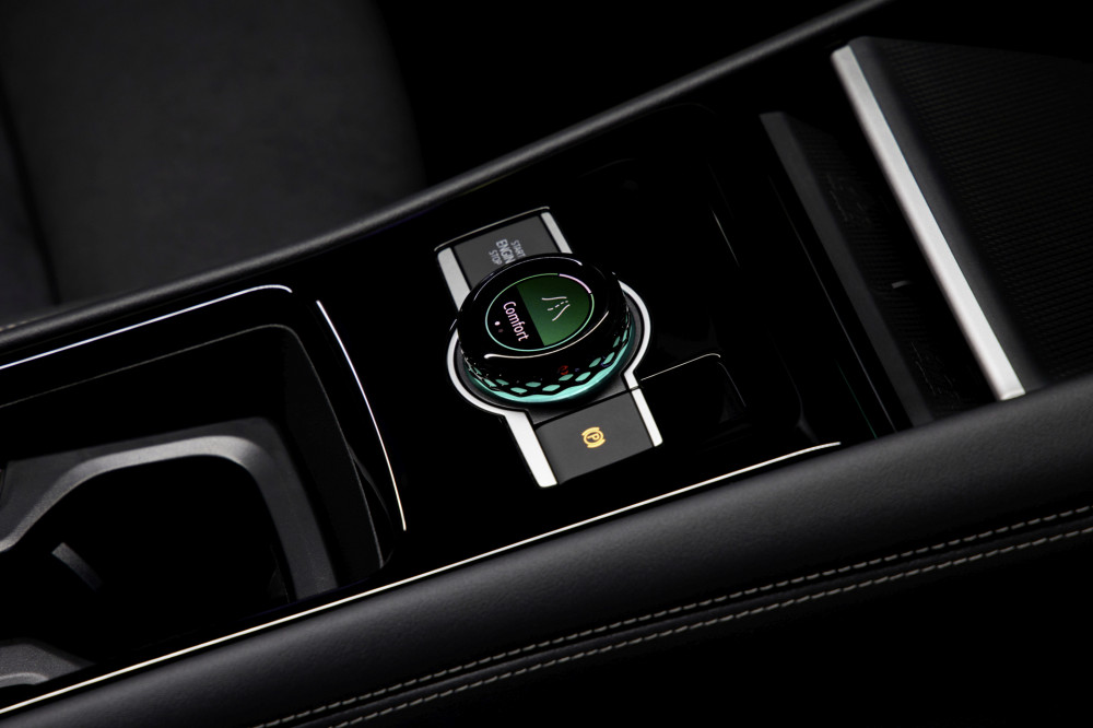 Volkswagen Tiguan Elegance cipressino green
